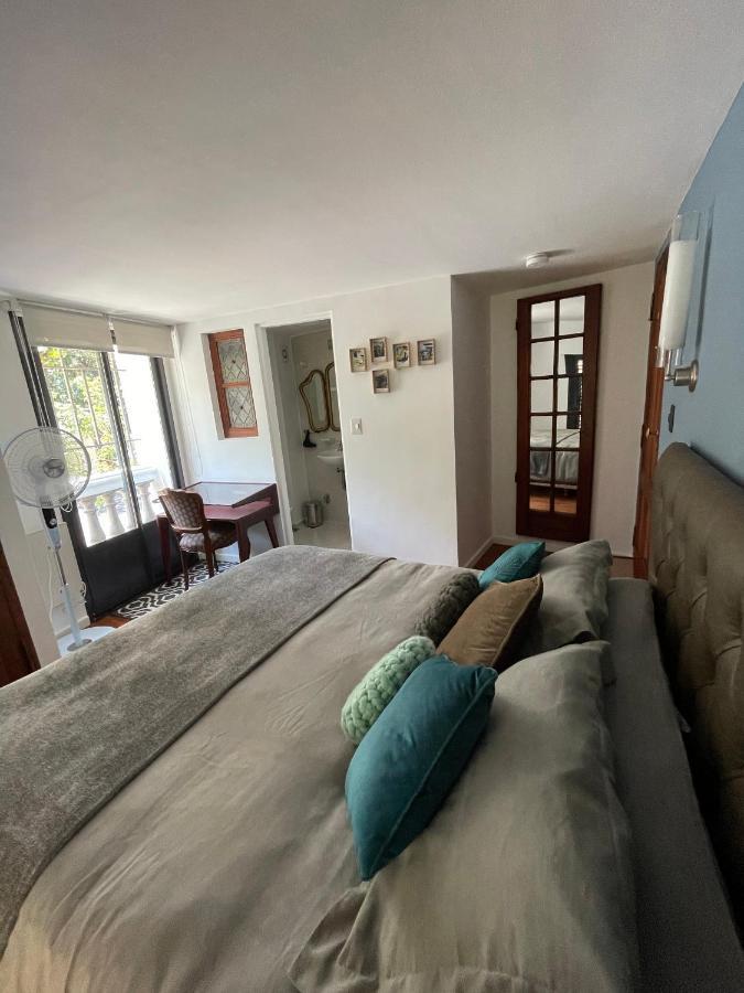 Le Petit Palais Bed & Breakfast Буенос Айрес Екстериор снимка