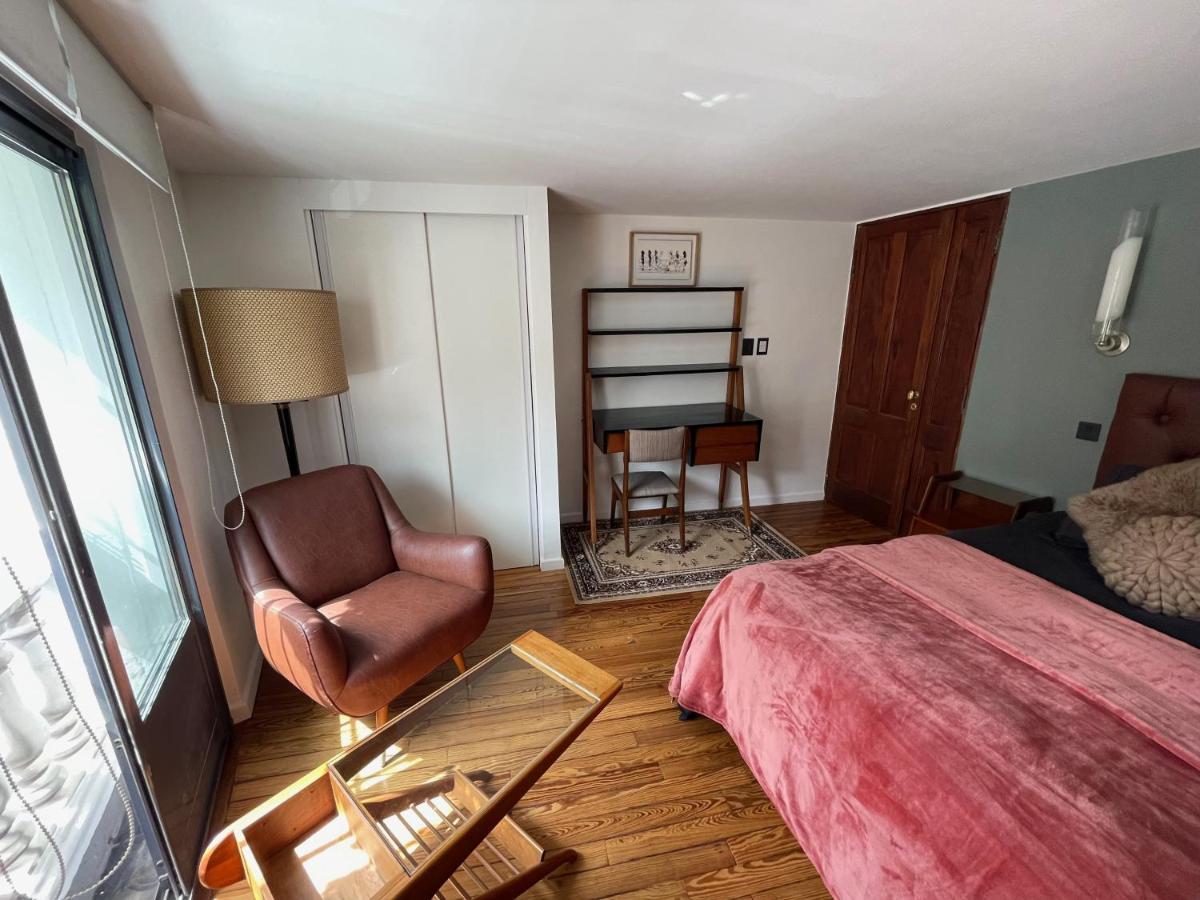 Le Petit Palais Bed & Breakfast Буенос Айрес Екстериор снимка